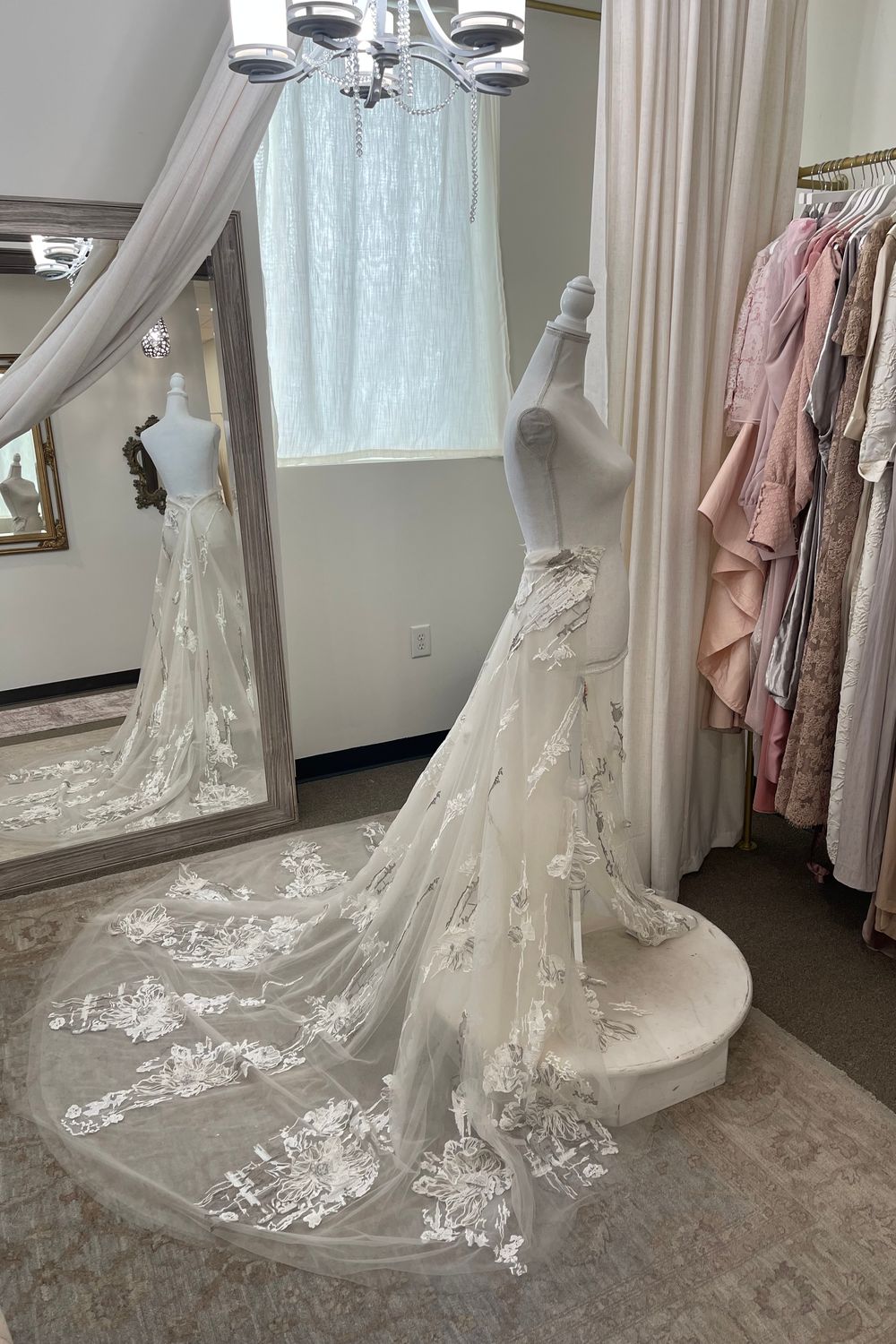 Olia Zavozina Anna's Overskirt 0
