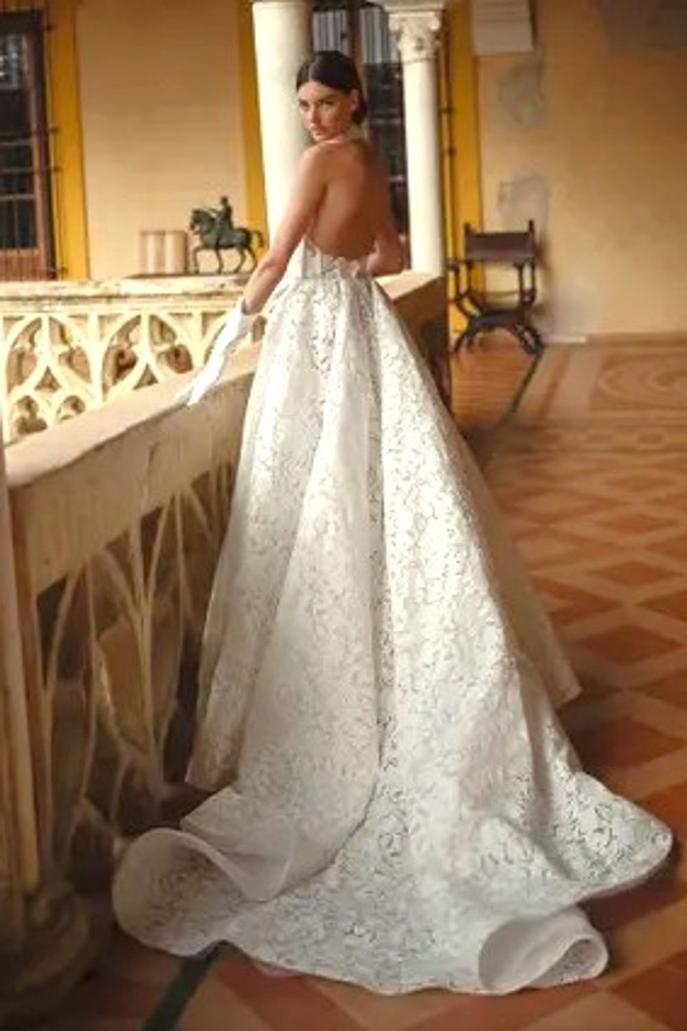 Berta 26-08 with Veil 8
