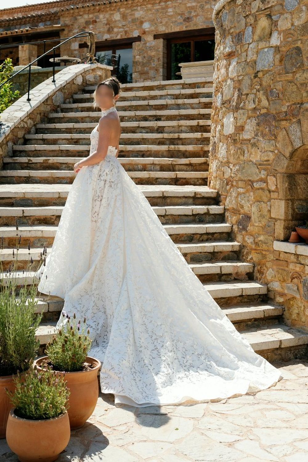 Berta 26-08 with Veil 1