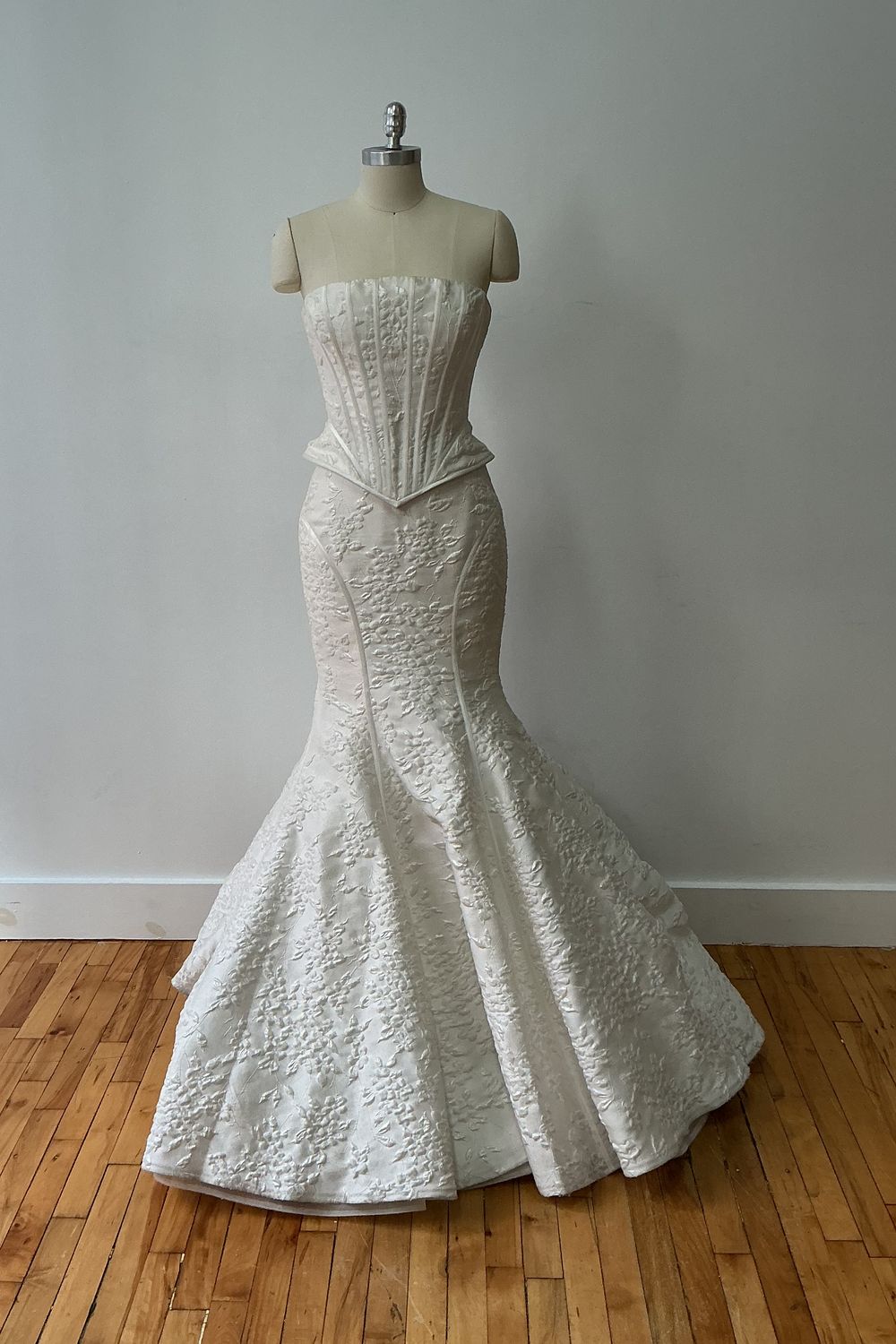 Pnina Tornai 5062 0