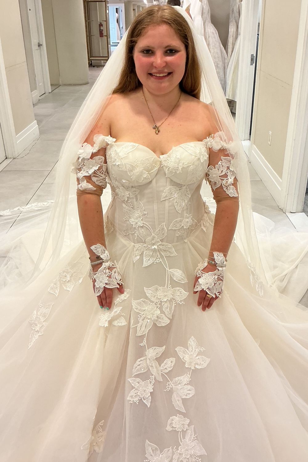 Galia Lahav Utopia with Veil and Gloves 9