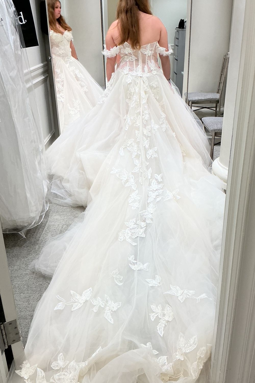 Galia Lahav Utopia with Veil and Gloves 11