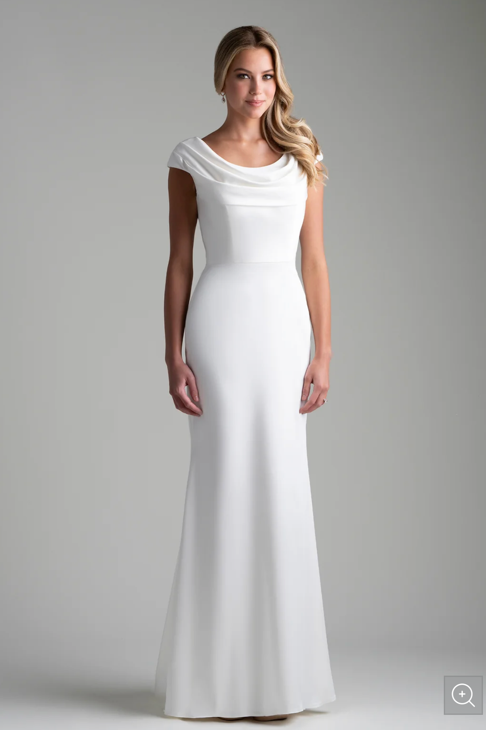 Allure Modest M751 - Size 8 0