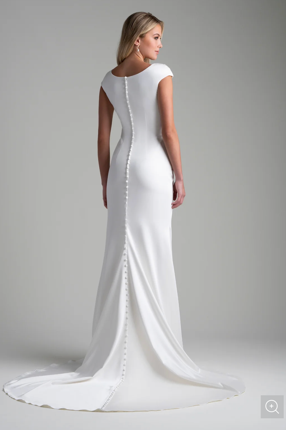 Allure Modest M751 - Size 8 1