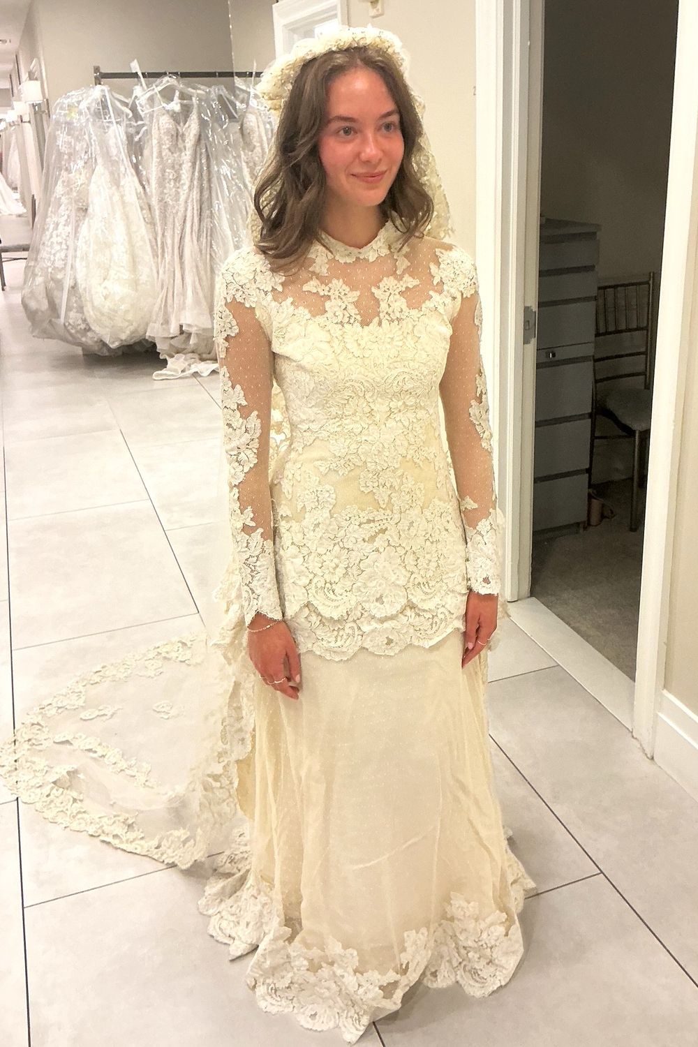 Donatella Piccarreta Vintage Dress with Veil and Crown 1