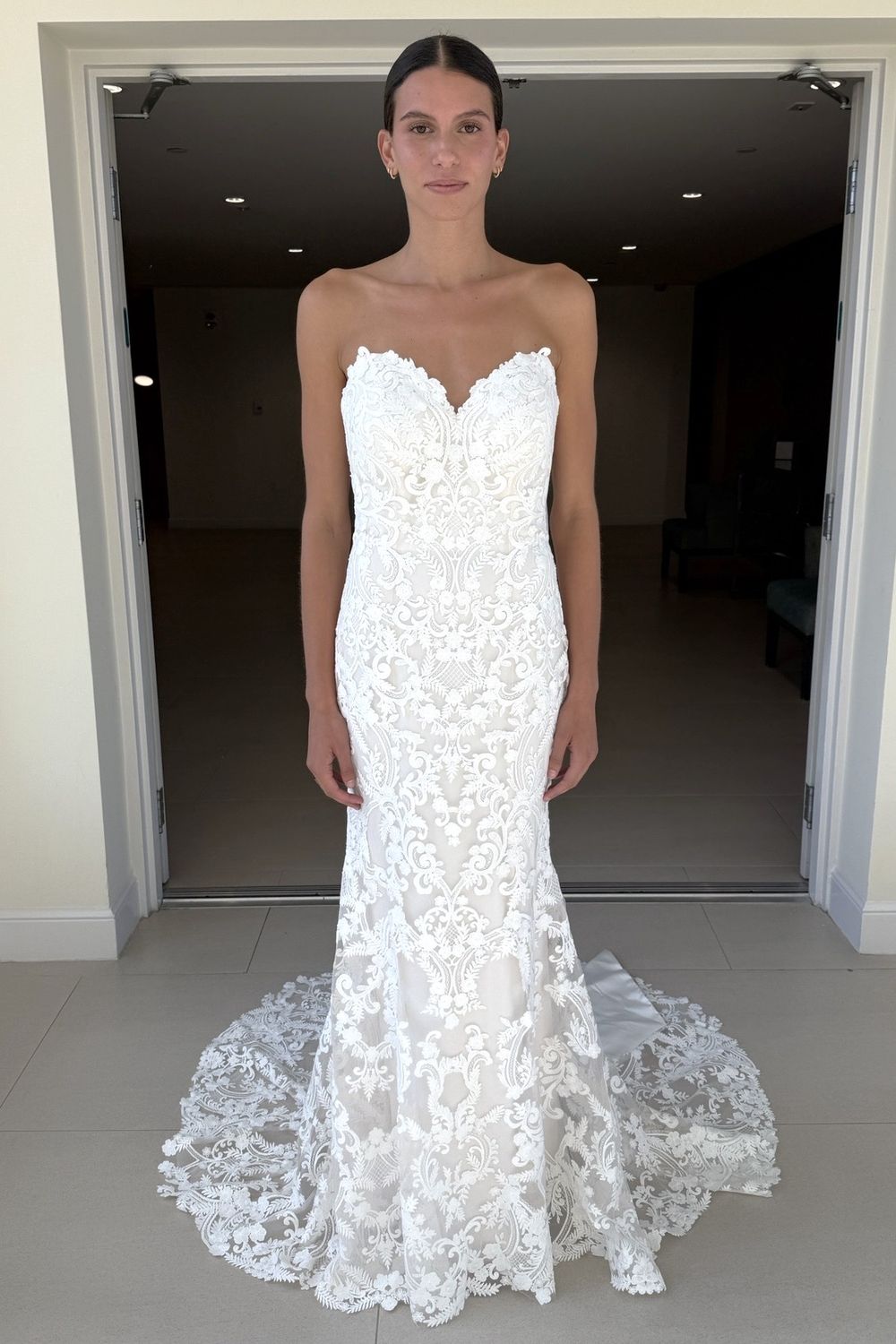 Allure Bridals A1304 8