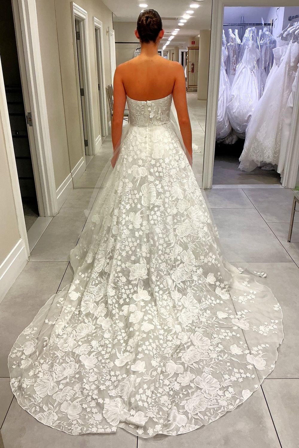 Oscar de la Renta E8808 1
