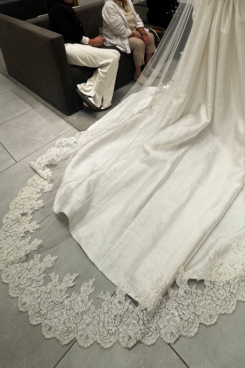 Alon Livne Niva with Veil  11
