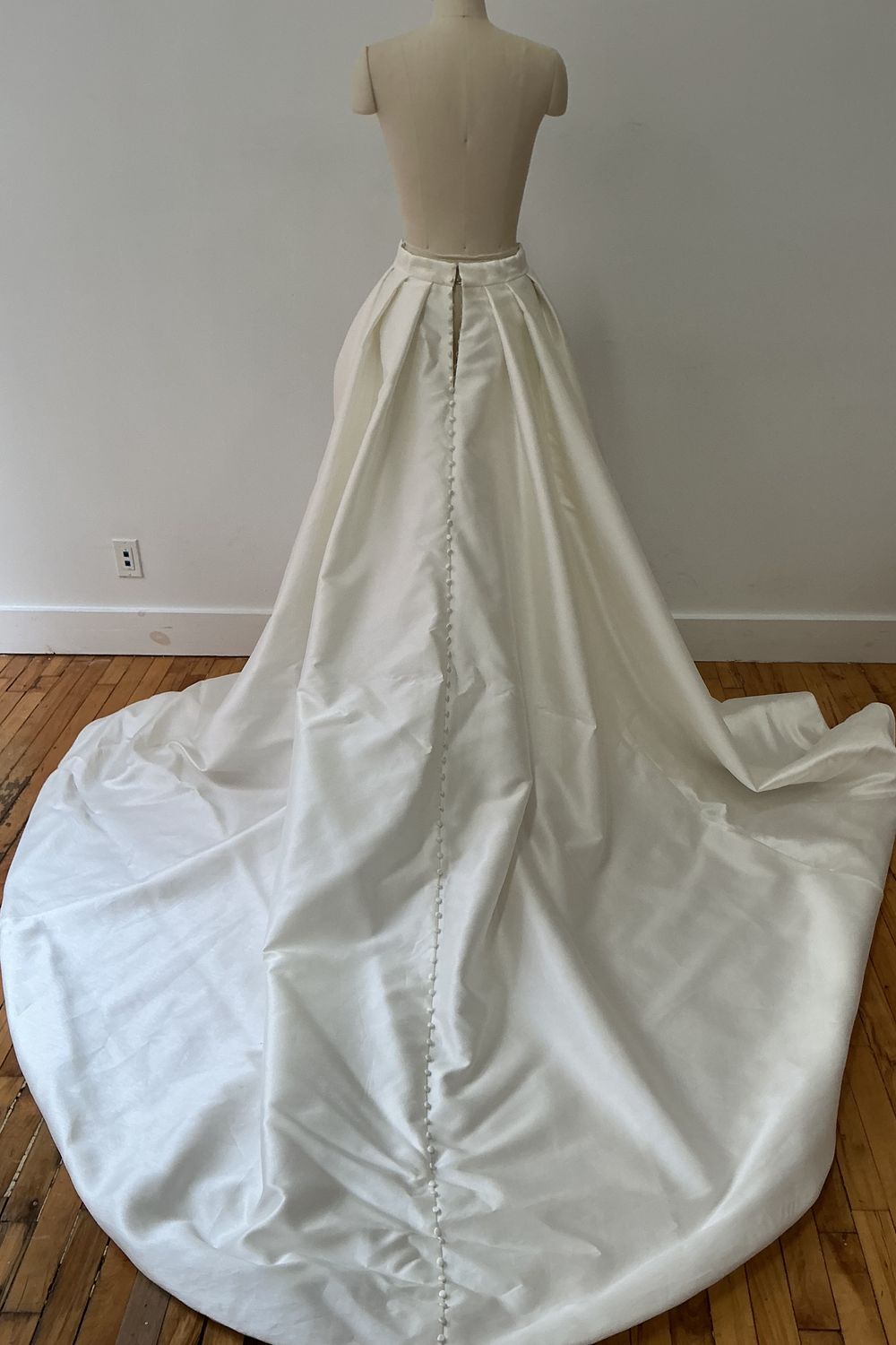 Kleinfeld By Allure LK121T 1