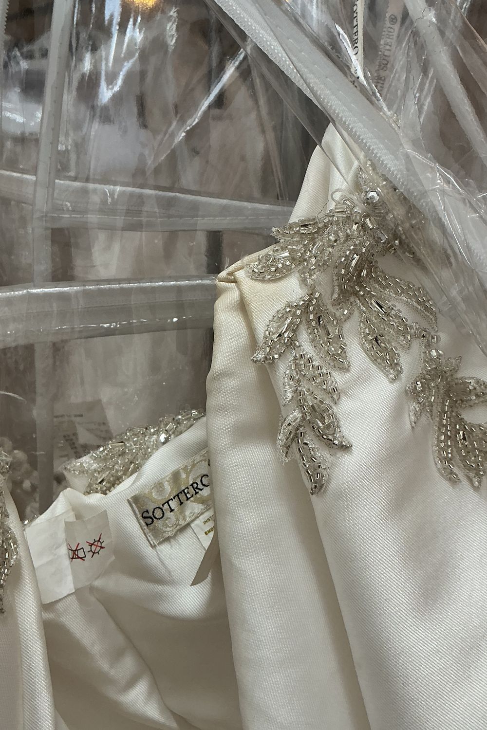 Maggie Sottero Almudena-train 7