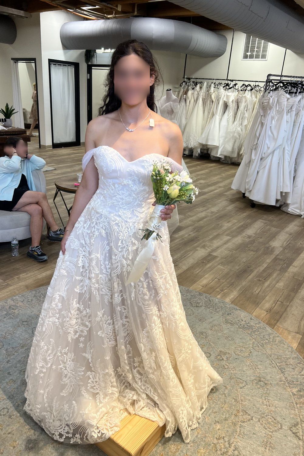 Naeem Khan Naeem Khan Lace Gown 1