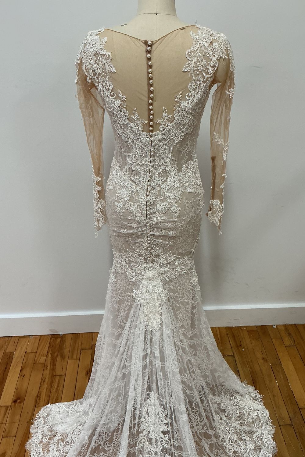 Pnina Tornai CustomBG 3