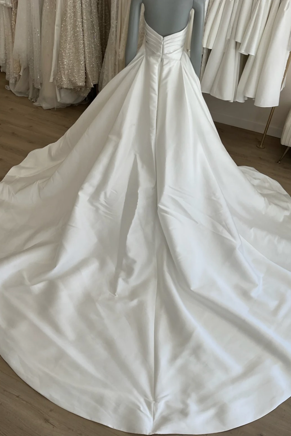 Leah Da Gloria Custom 5