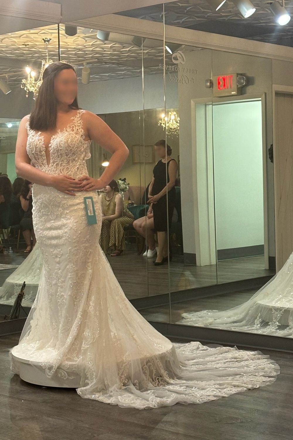Justin Alexander 190 with Shawl and Cape 0