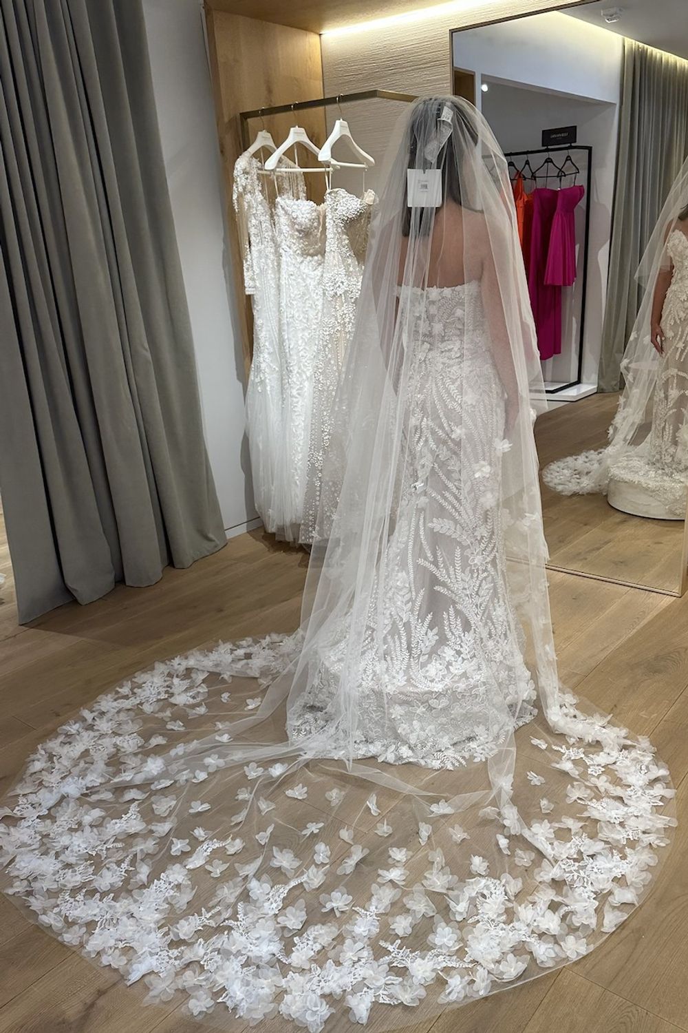 Atelier Pronovias Yoshida 3