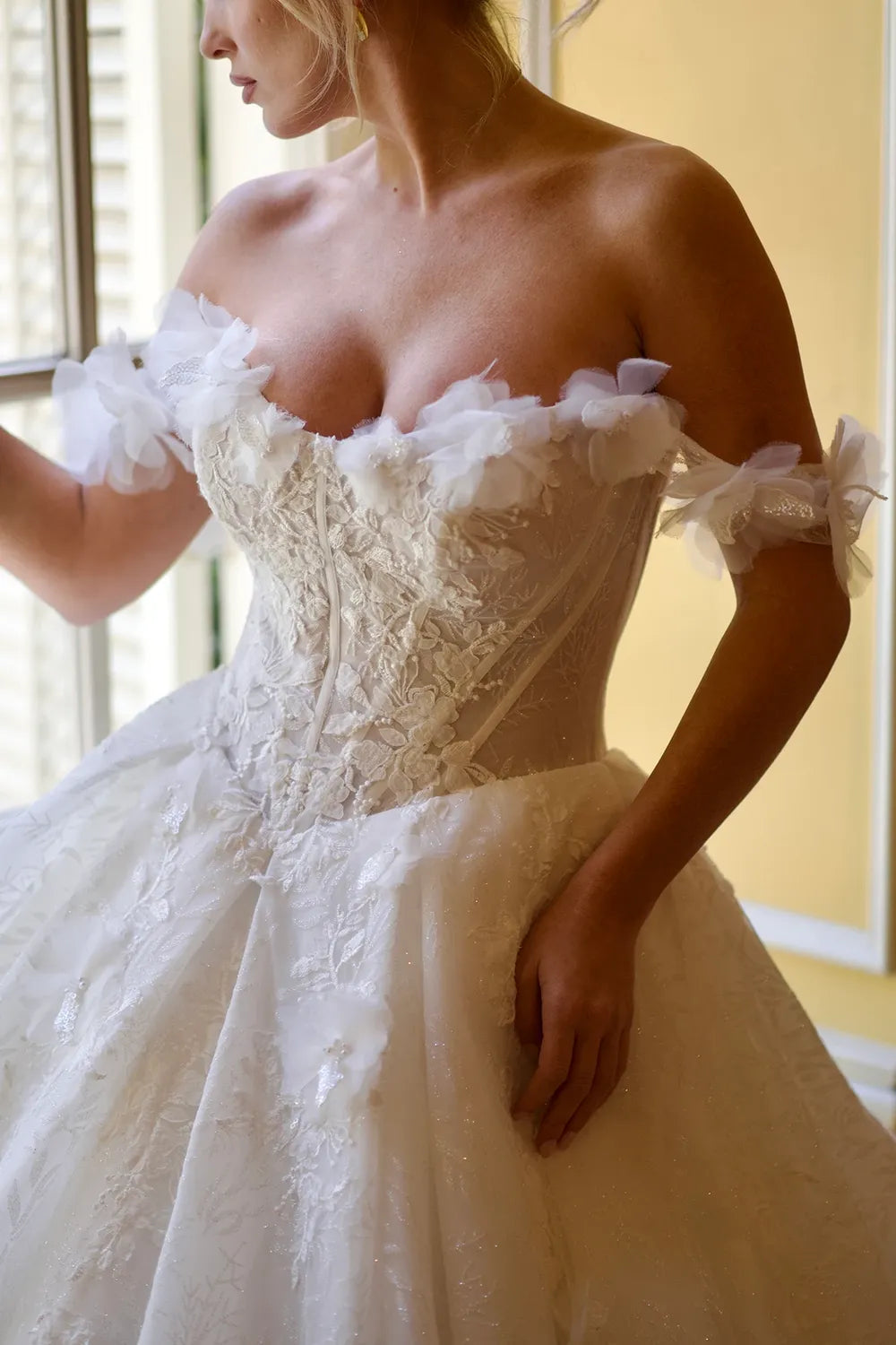 Martina Liana 1704 0