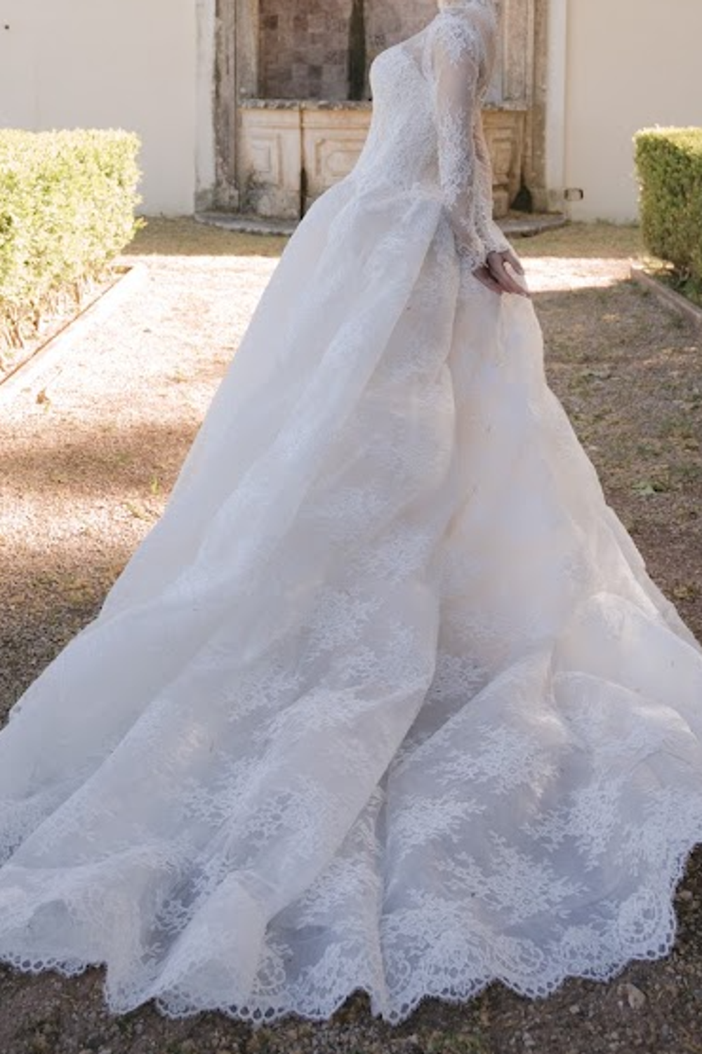 Monique Lhuillier Alexandra Ball Gown 4