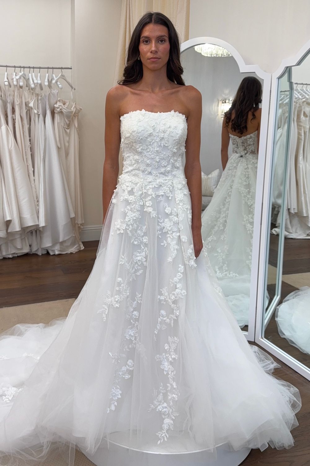 Casablanca Bridal 2570 Dahlia 0