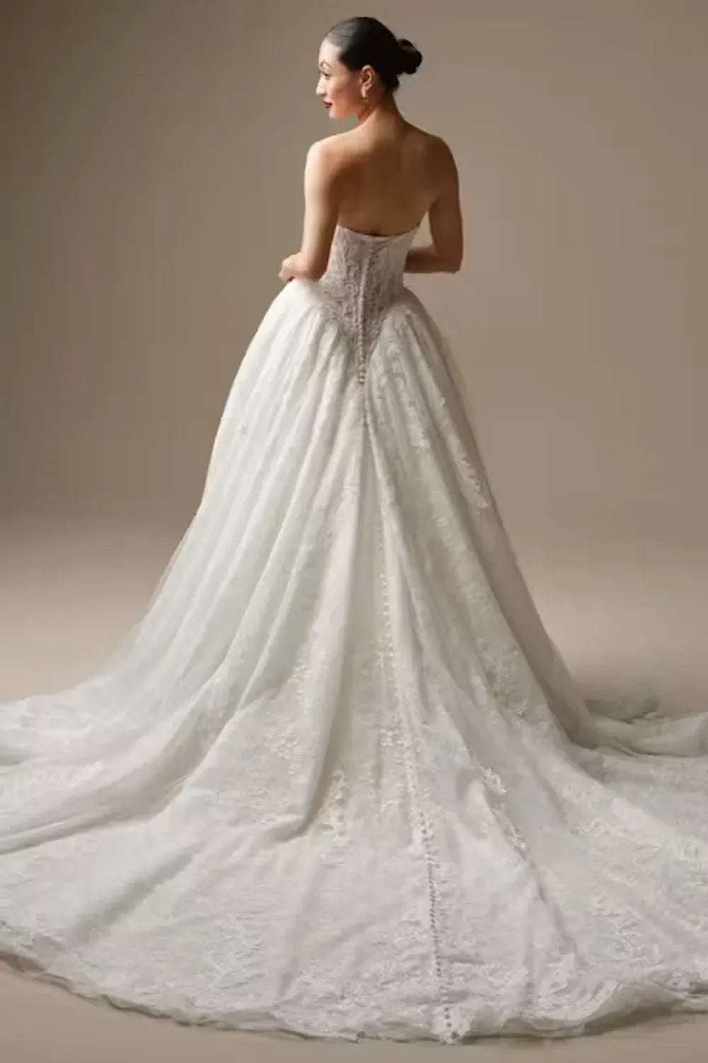 Maggie Sottero Maggie Sottero Zulani 9