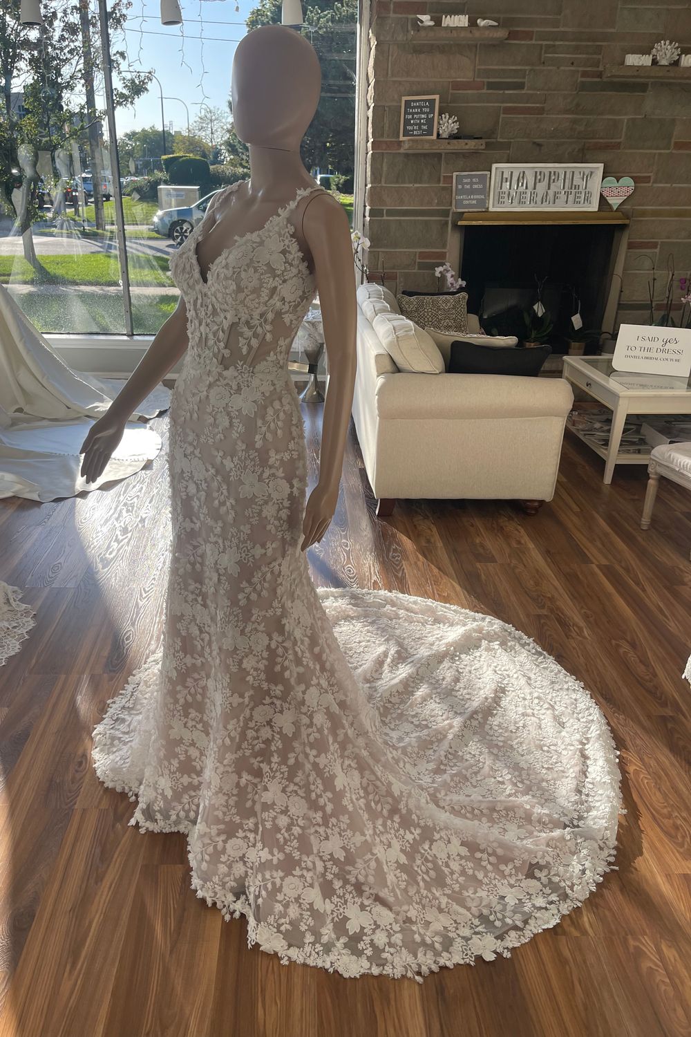 Maggie Sottero Ladonna Lane 6