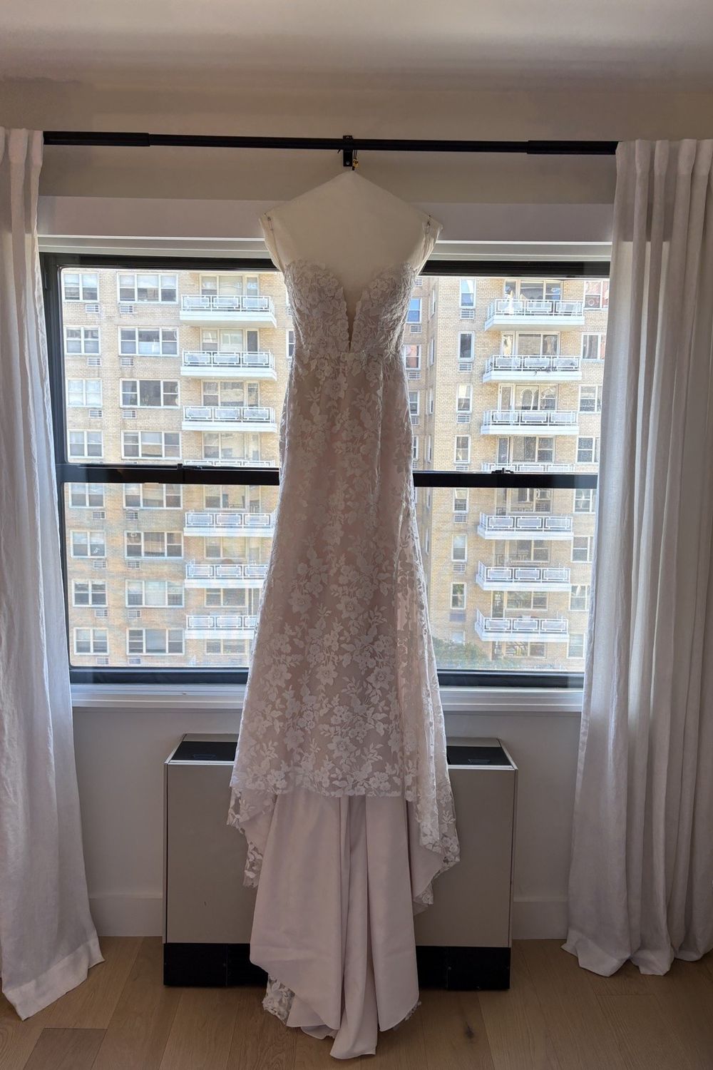 Paloma Blanca 5009 5