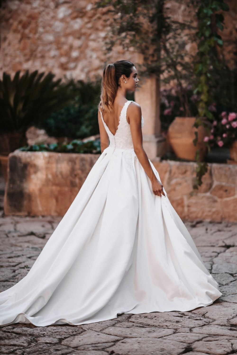 Allure Bridals E204 Dasha 3