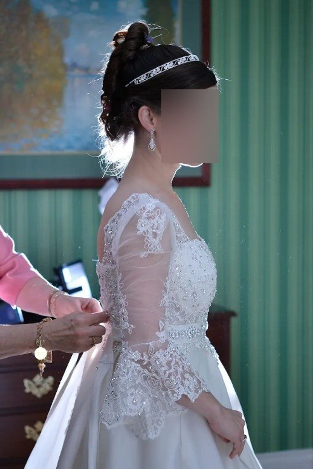 Pnina Tornai Custom Ballgown with Veil 2