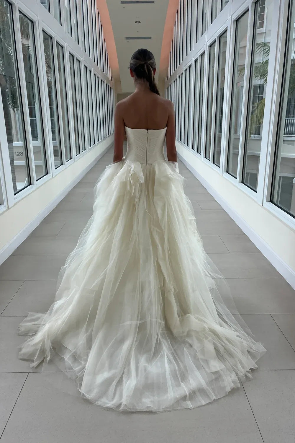 Vera Wang Kendall 3
