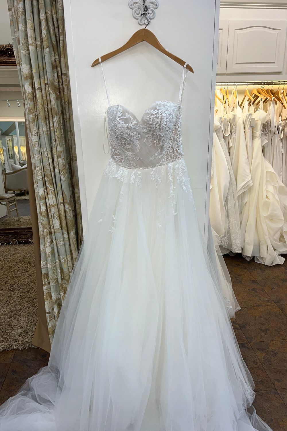 Allure Bridals a1104 4