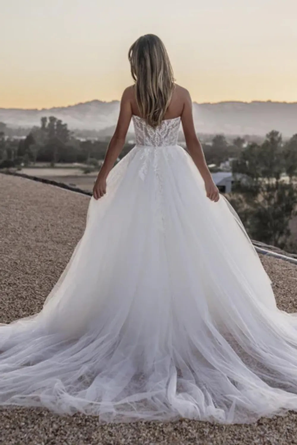 Allure Bridals a1104 1