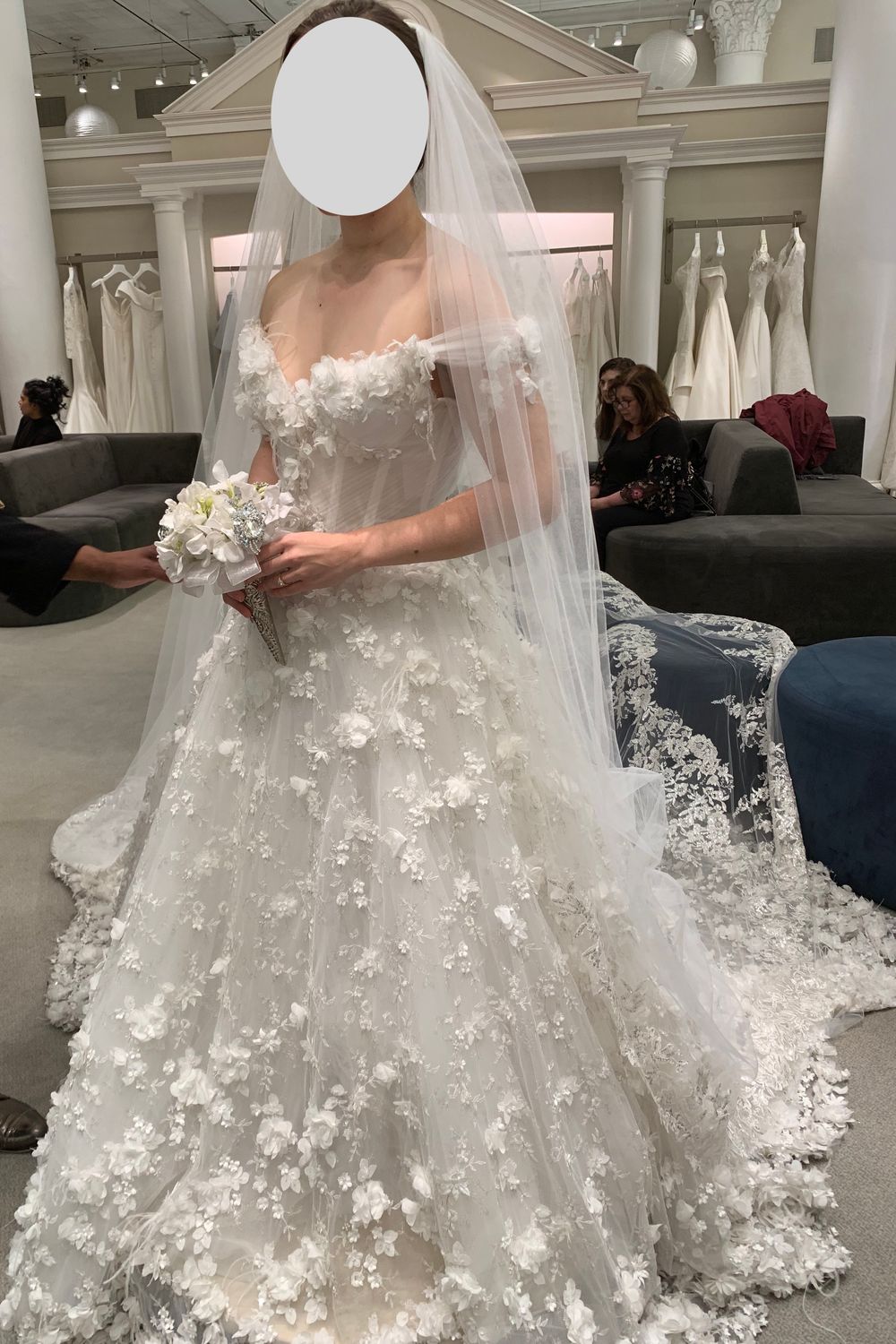 Pnina Tornai 4702 with Veil 1