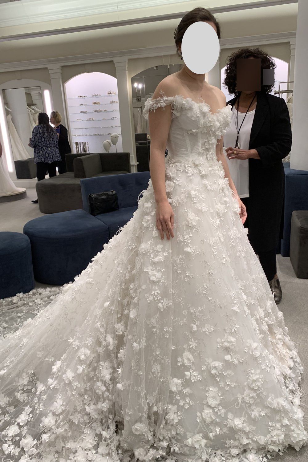 Pnina Tornai 4702 with Veil 3