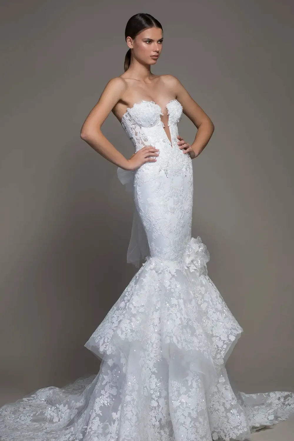 Pnina Tornai 4798 with Veil 4