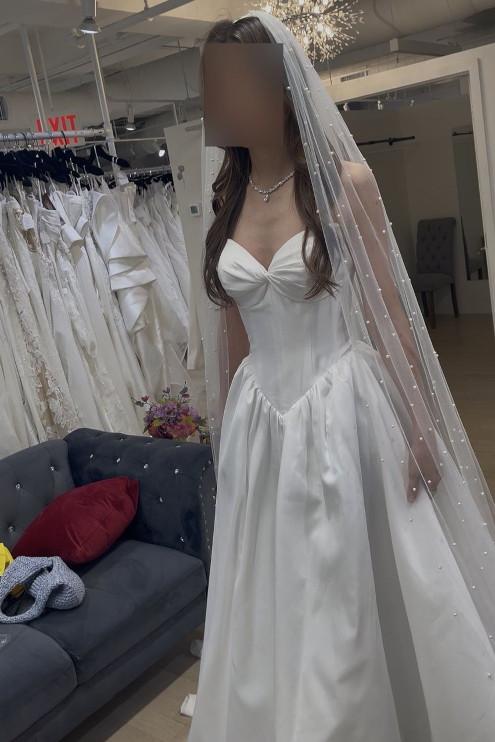Used Dovita Milano Davina Wedding Dress