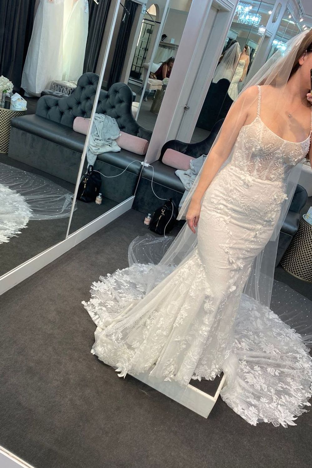 Martina Liana LE1226 with veil 12