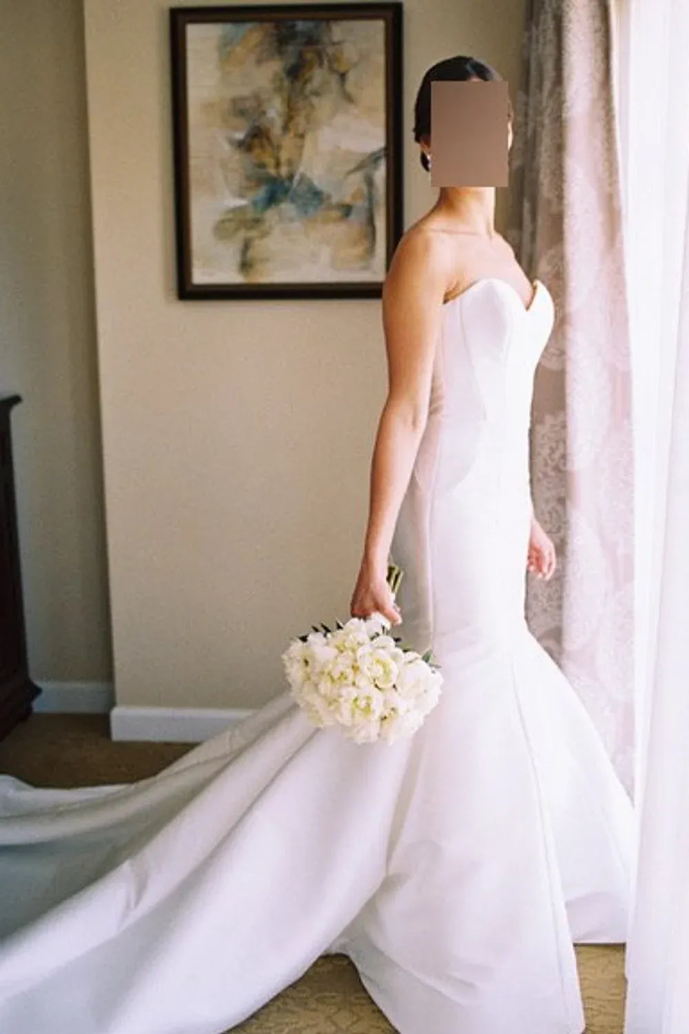 Monique Lhuillier Divine 1