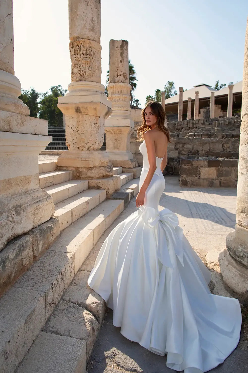 Pnina Tornai 4789 with Veil 3