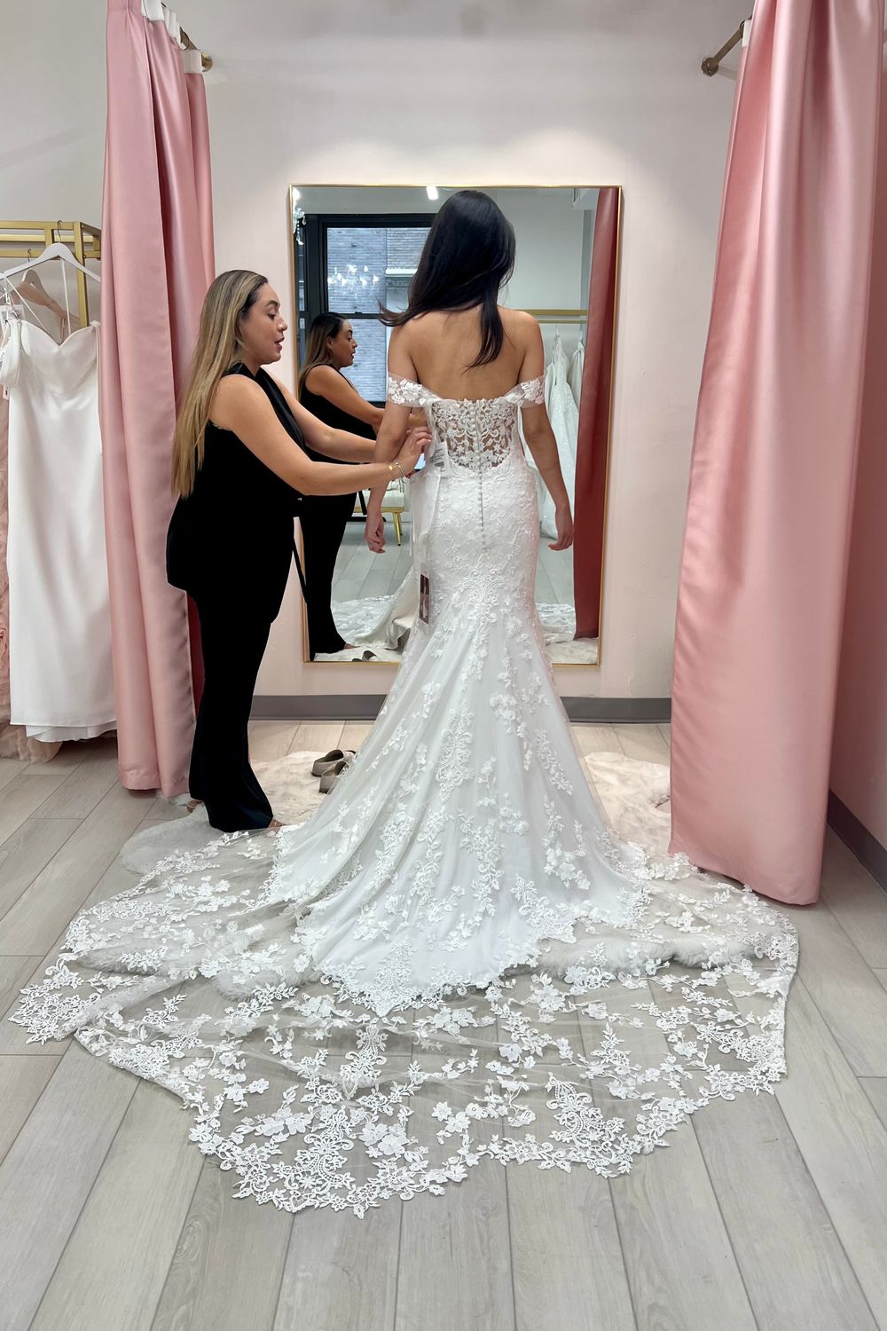 Pronovias Syrinx 8