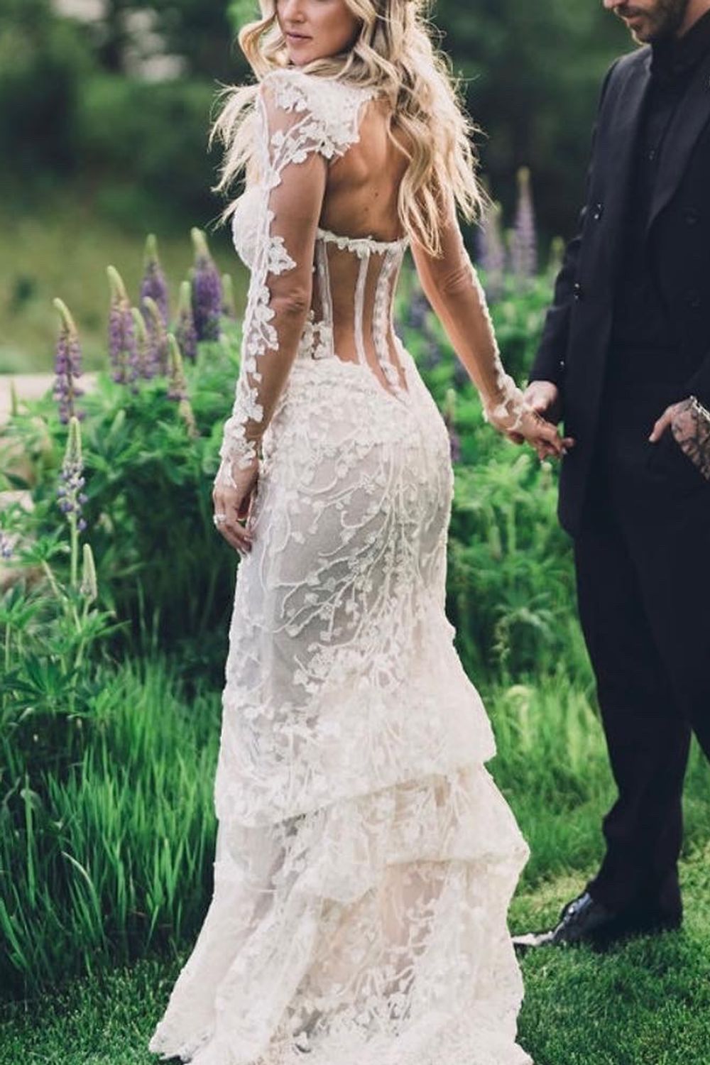 Galia Lahav-Cali with two sets of custom sleeves -5