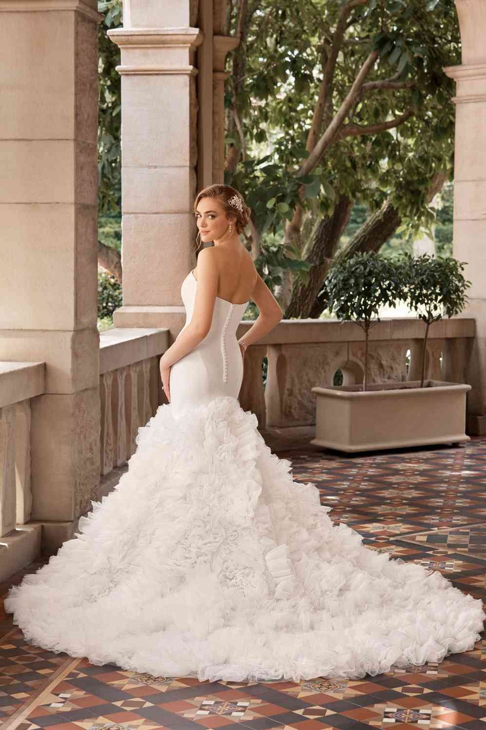 Sophia Tolli Y22187 1