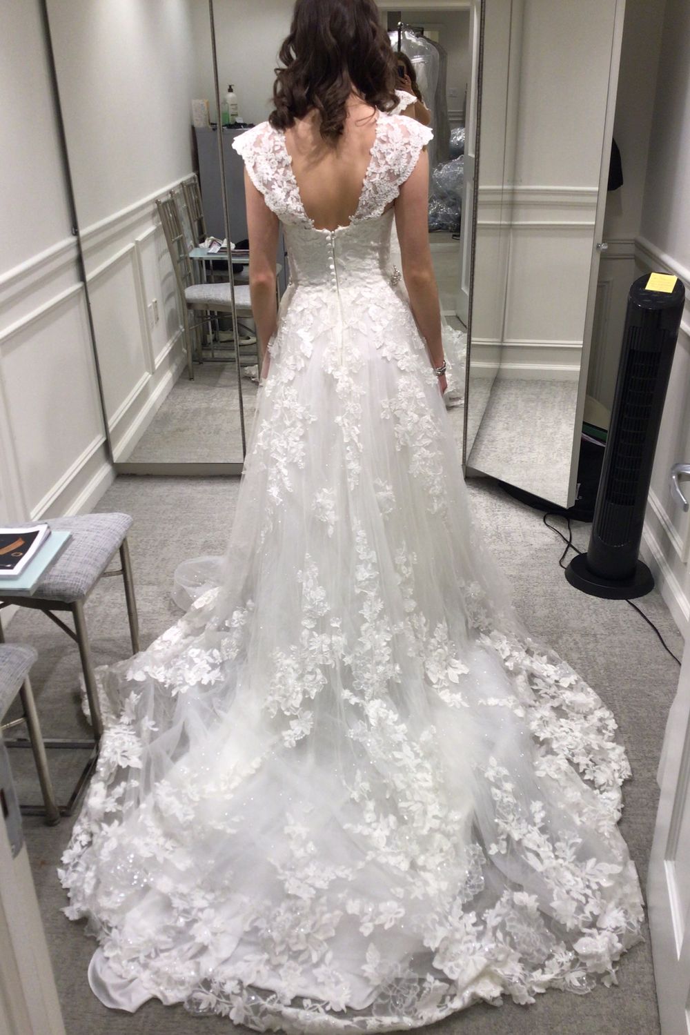 Oleg Cassini CWG1013  1