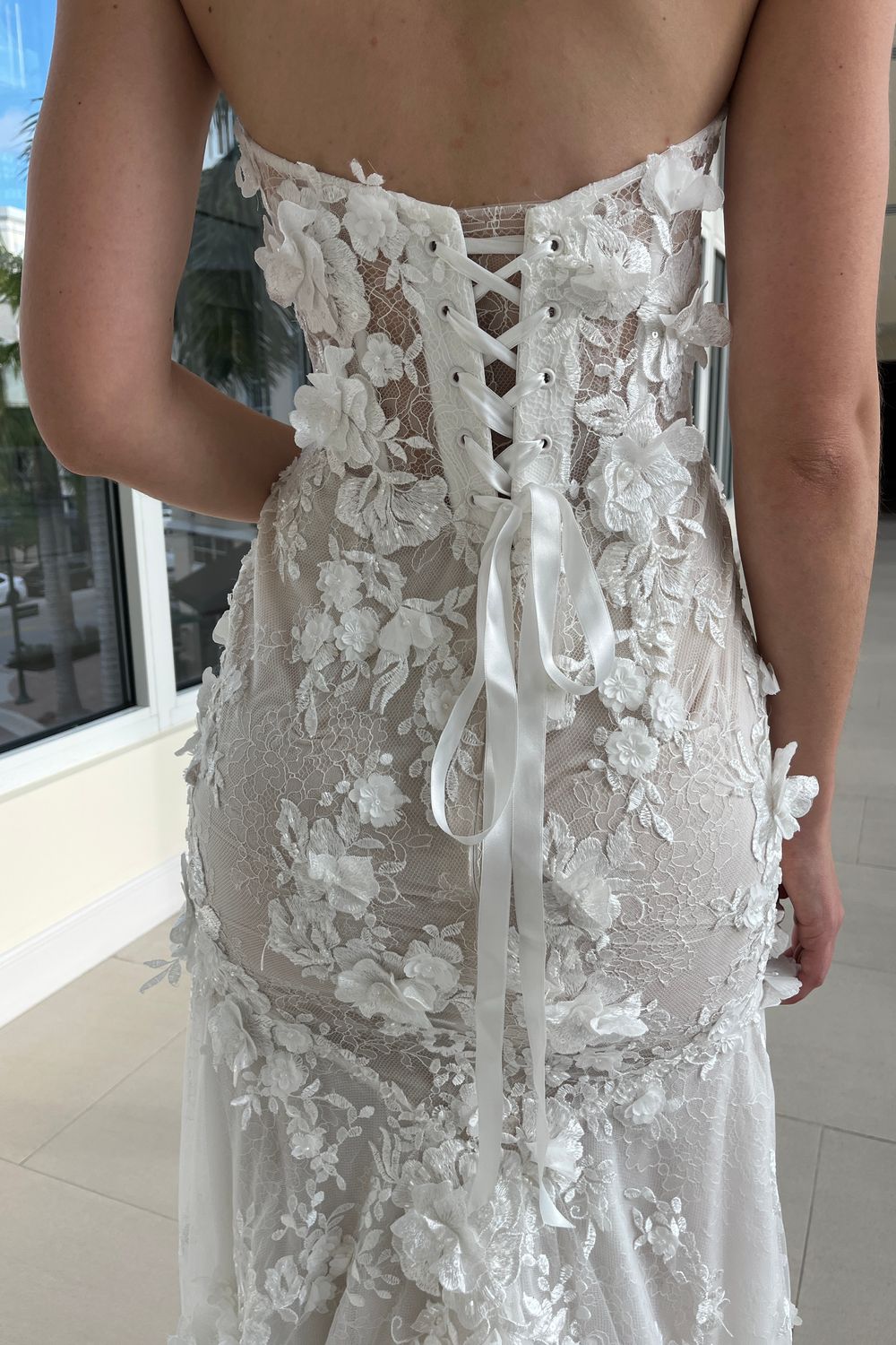 Pnina Tornai 4880PT With Veil 8