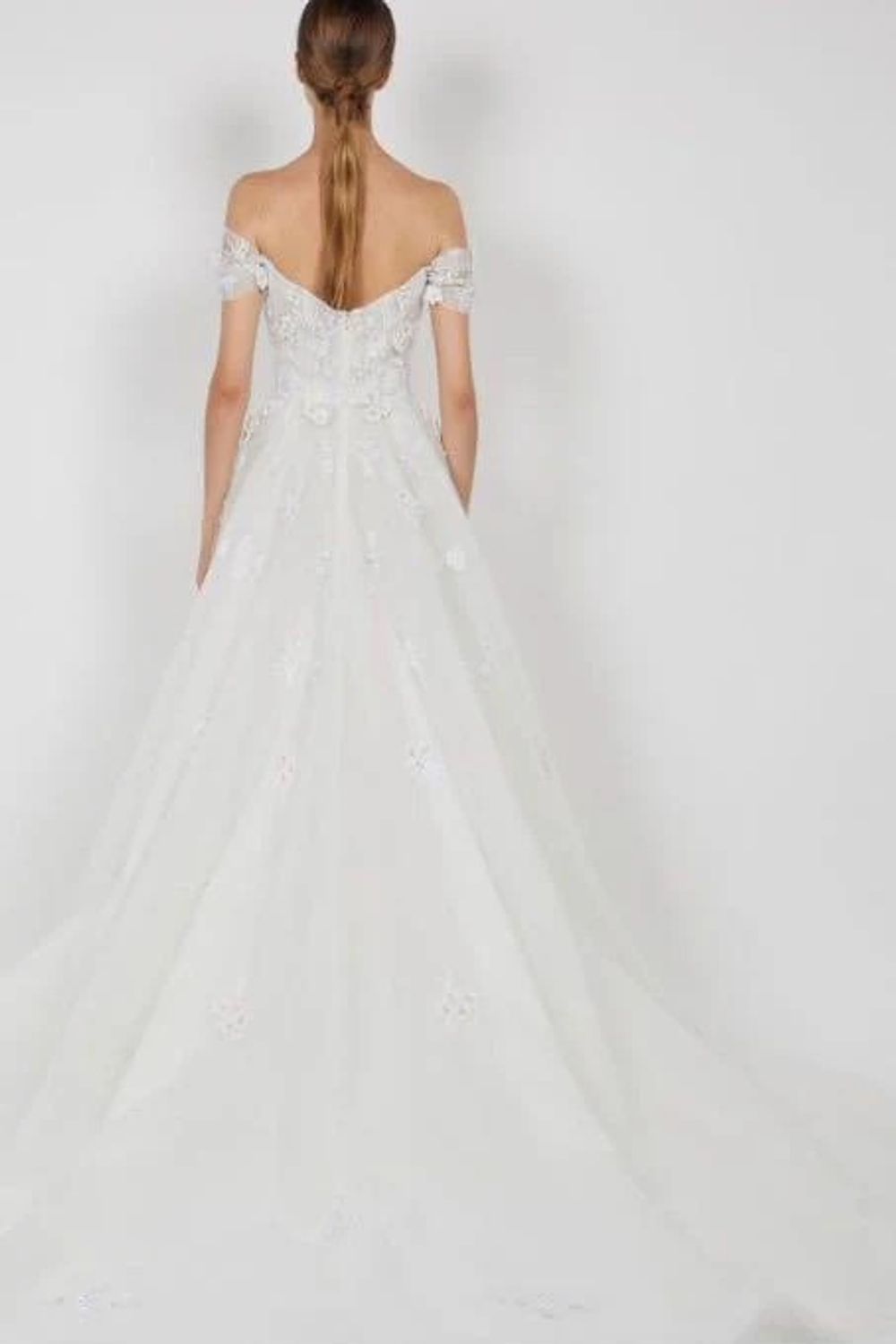 Reem Acra Belle de Jour 1