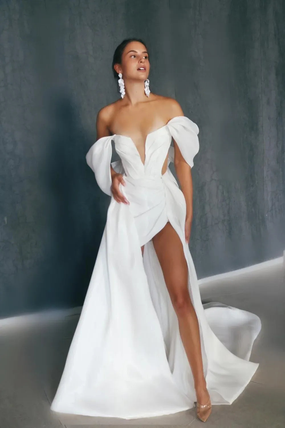 Tal Kedem White Glory with Detachable Skirt 0