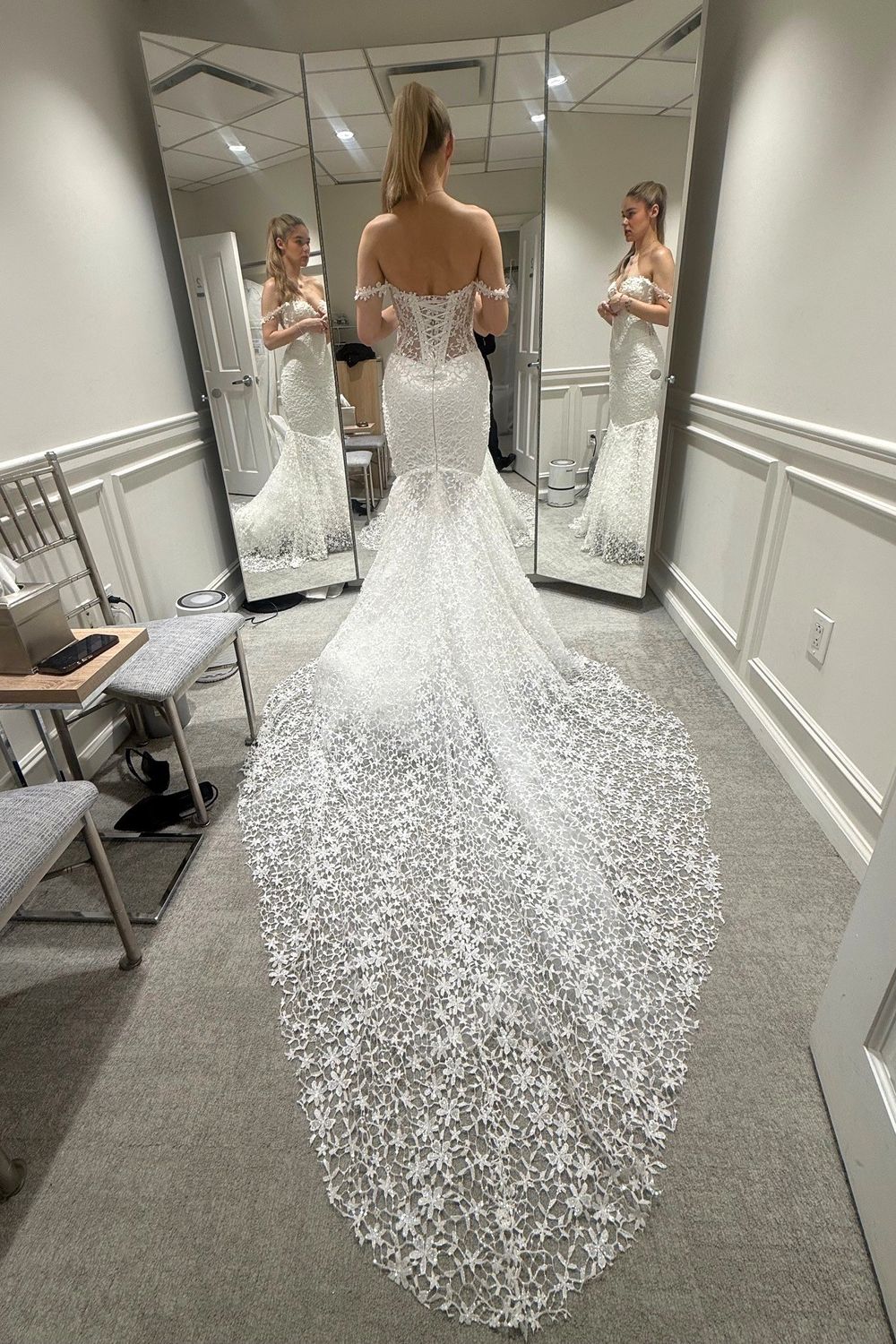 Never Worn Love by Pnina Tornai 6812 Wedding Dress