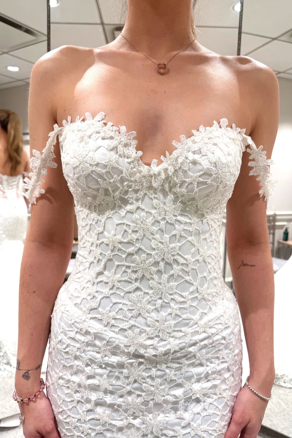 Never Worn Love by Pnina Tornai 6812 Wedding Dress