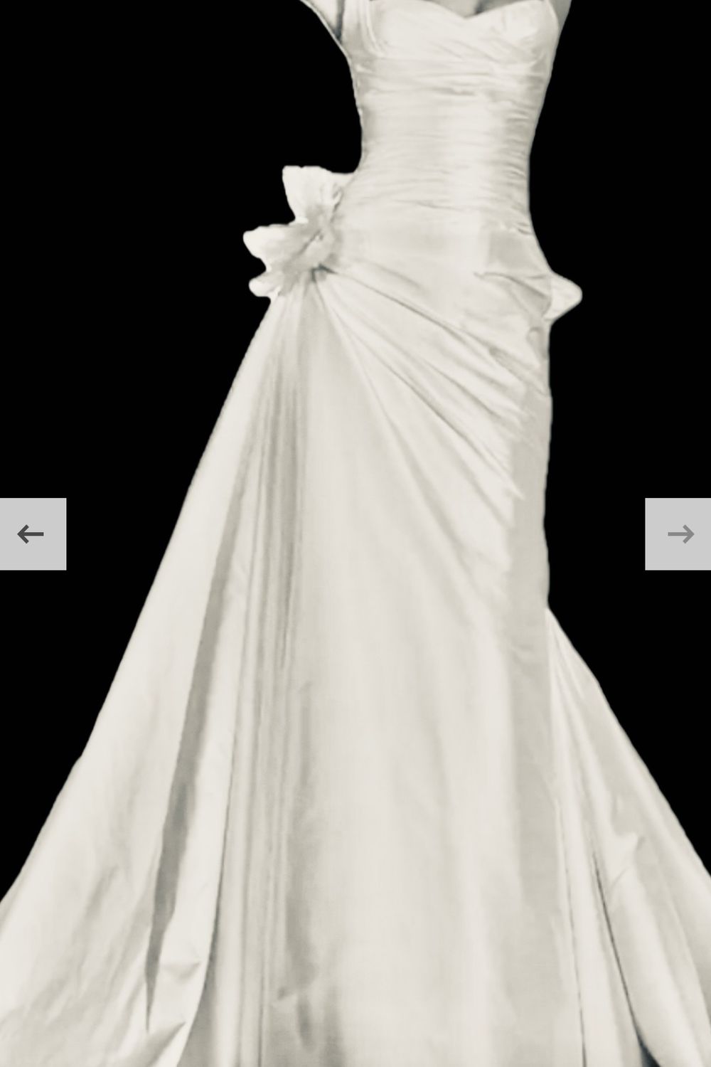 Pronovias-Ebano -1