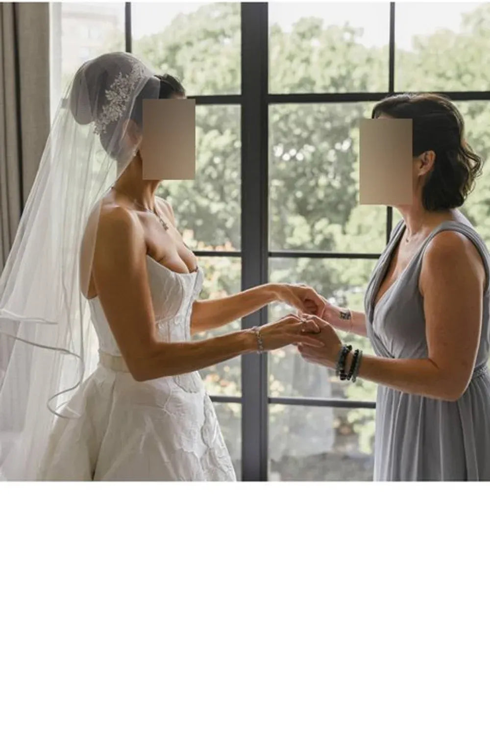 Amsale Timeless elegance  7