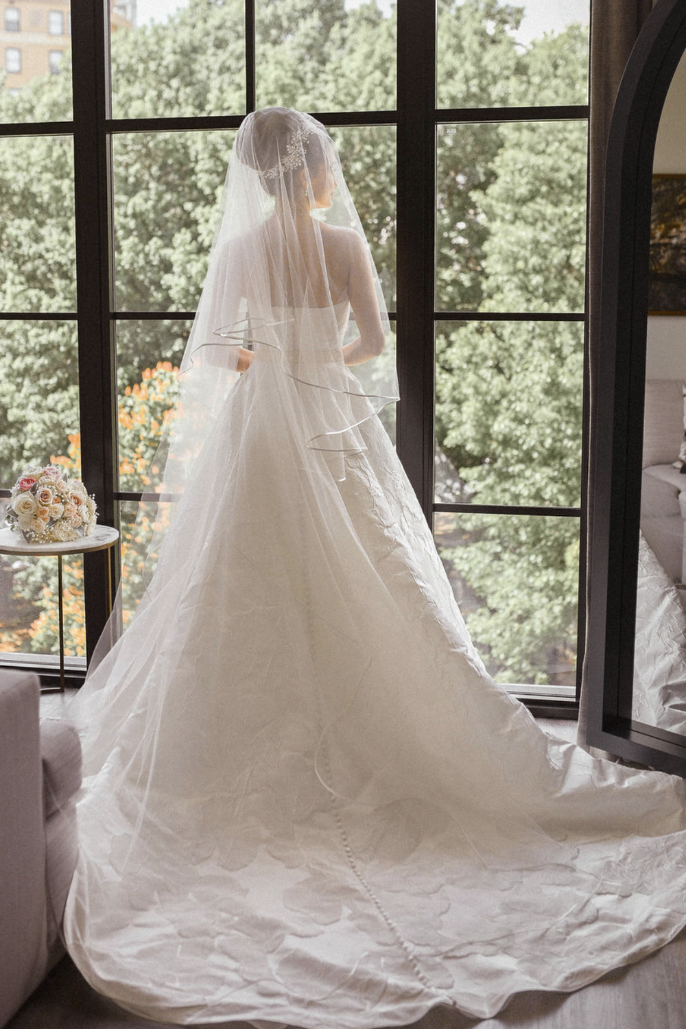 Amsale Timeless elegance  2