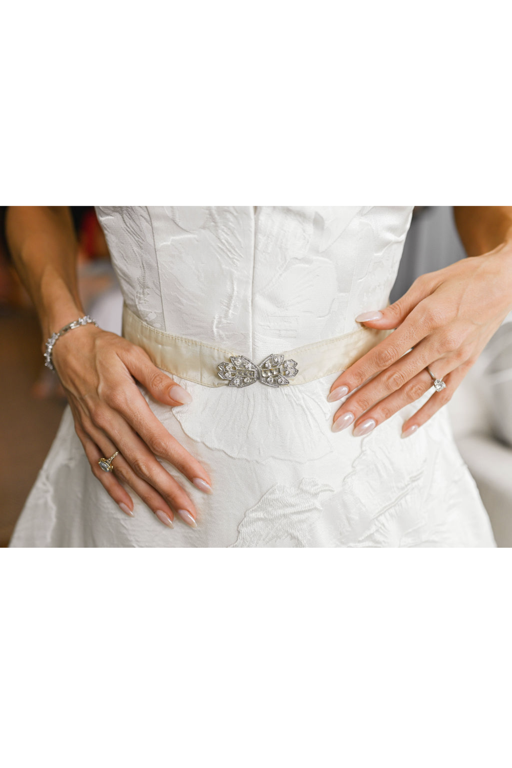 Amsale Timeless elegance  10